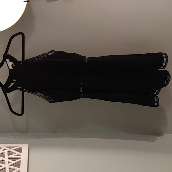 Active USA Black Romper Size Medium - Picture 13 of 16